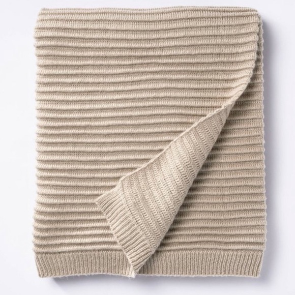 NWT Rib Knit Reversible Throw Blanket Neutral -Threshold™ - Picture 5 of 5